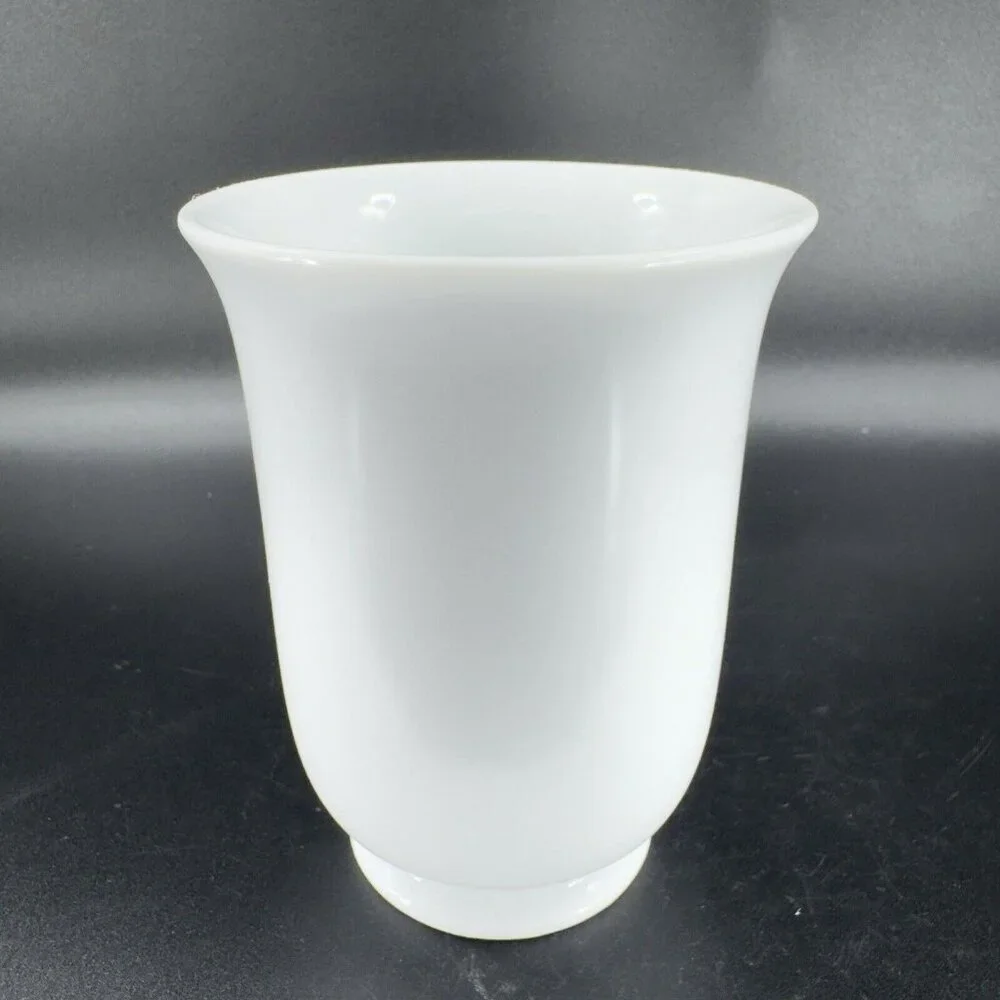 Pottery Barn PB White Porcelain Footed Coffee Mug Cup Set 2 Mugs Cups‎ Japan VTG